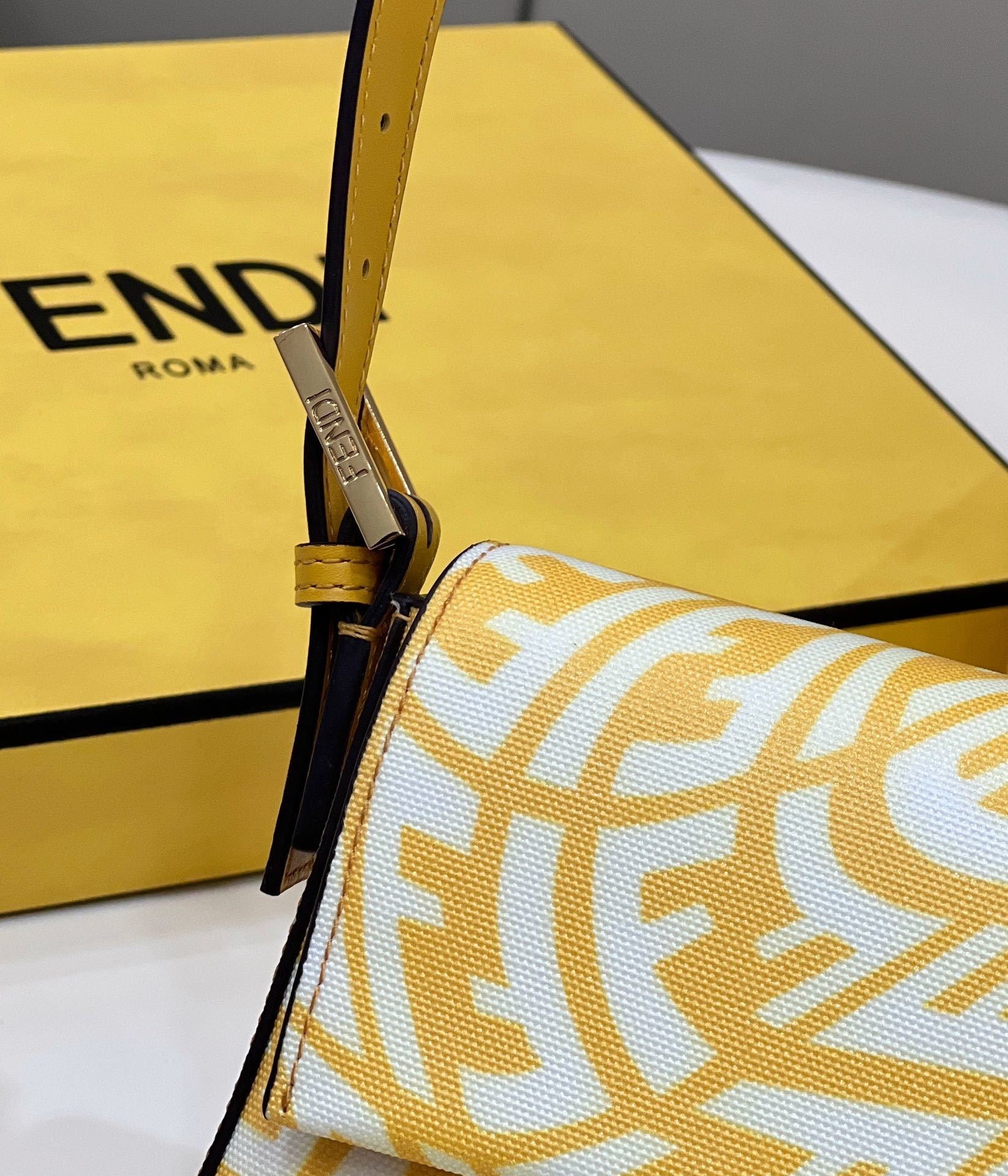 FENDI Baguette Leather Handbag
