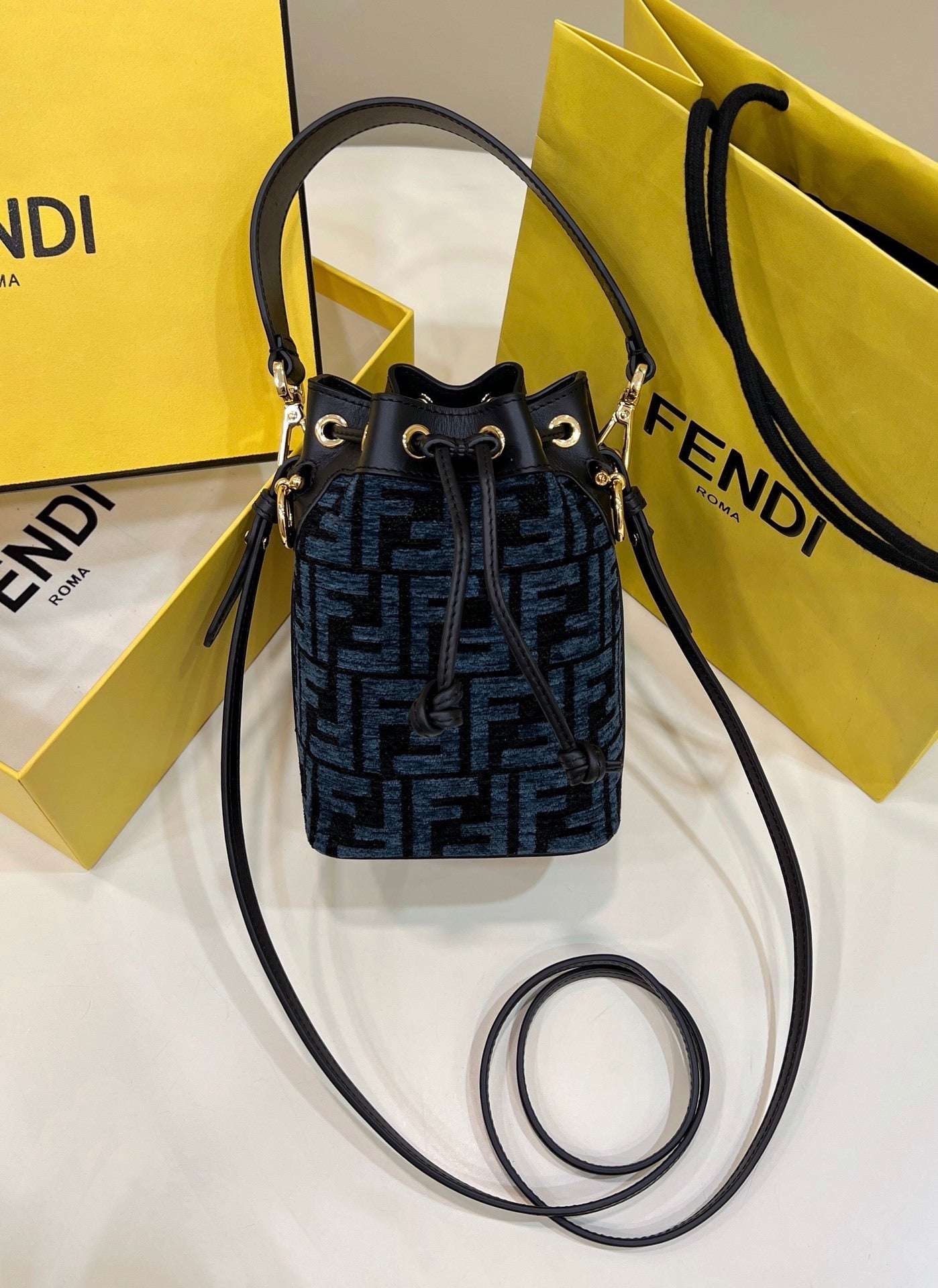 FENDI Mon Trésor Mini Bucket Bag
