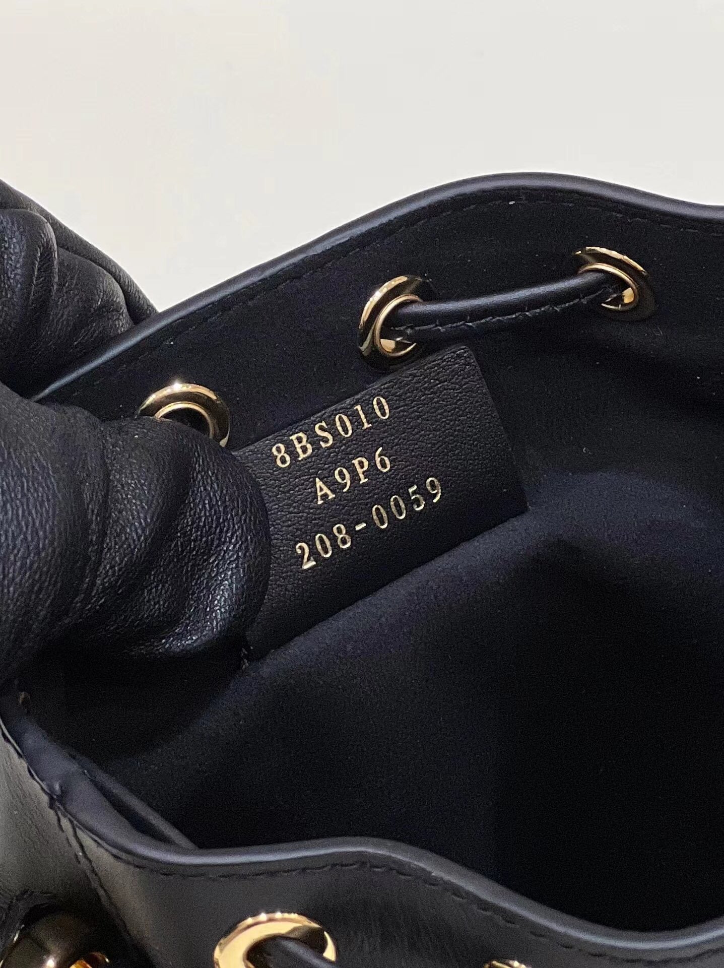 FENDI Mon Trésor Mini Bucket Bag