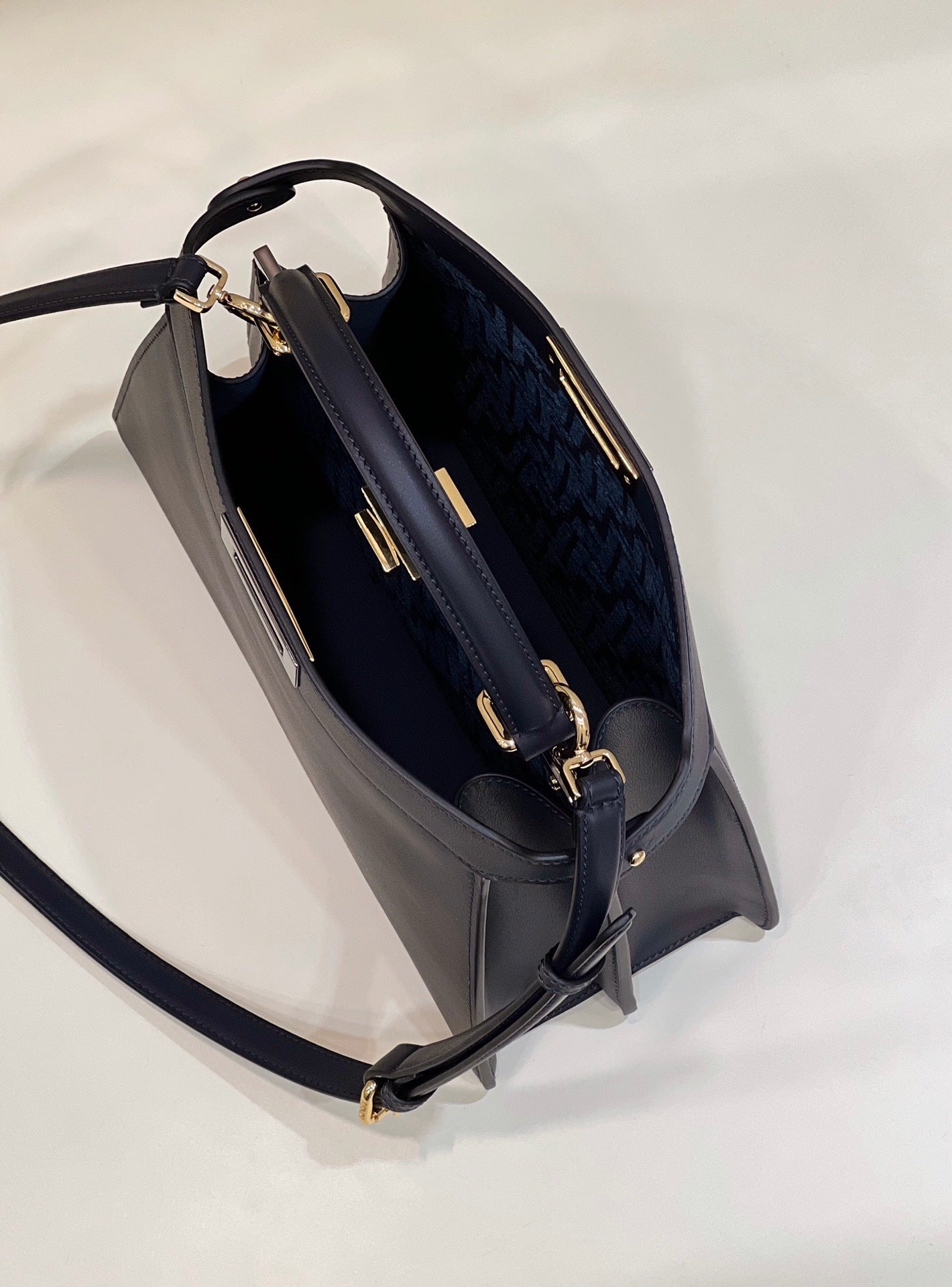 FENDI Peekaboo ISeeU Accordion Leather Handbag
