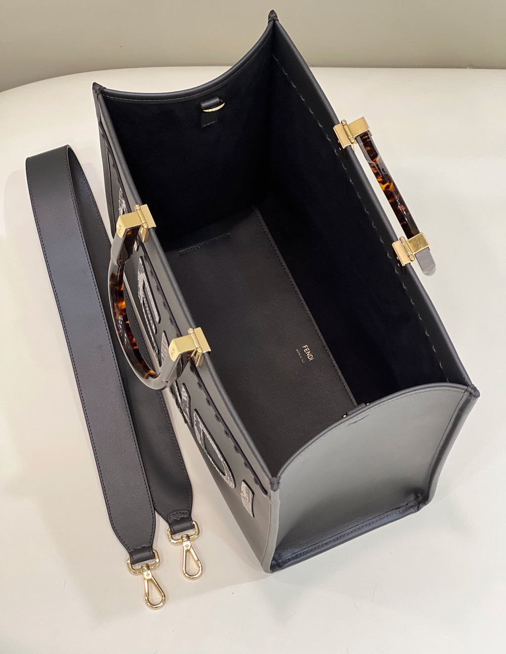FENDI Sunshine Leather Tote