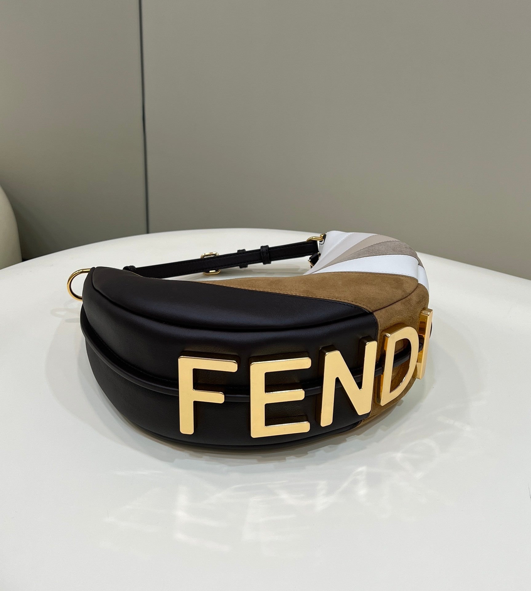FENDI Fendigraphy Icon Shoulder Bag Medium