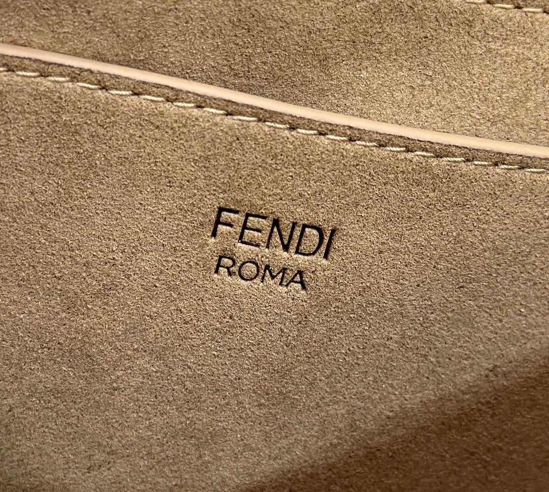 FENDI C’mon Series Handbag