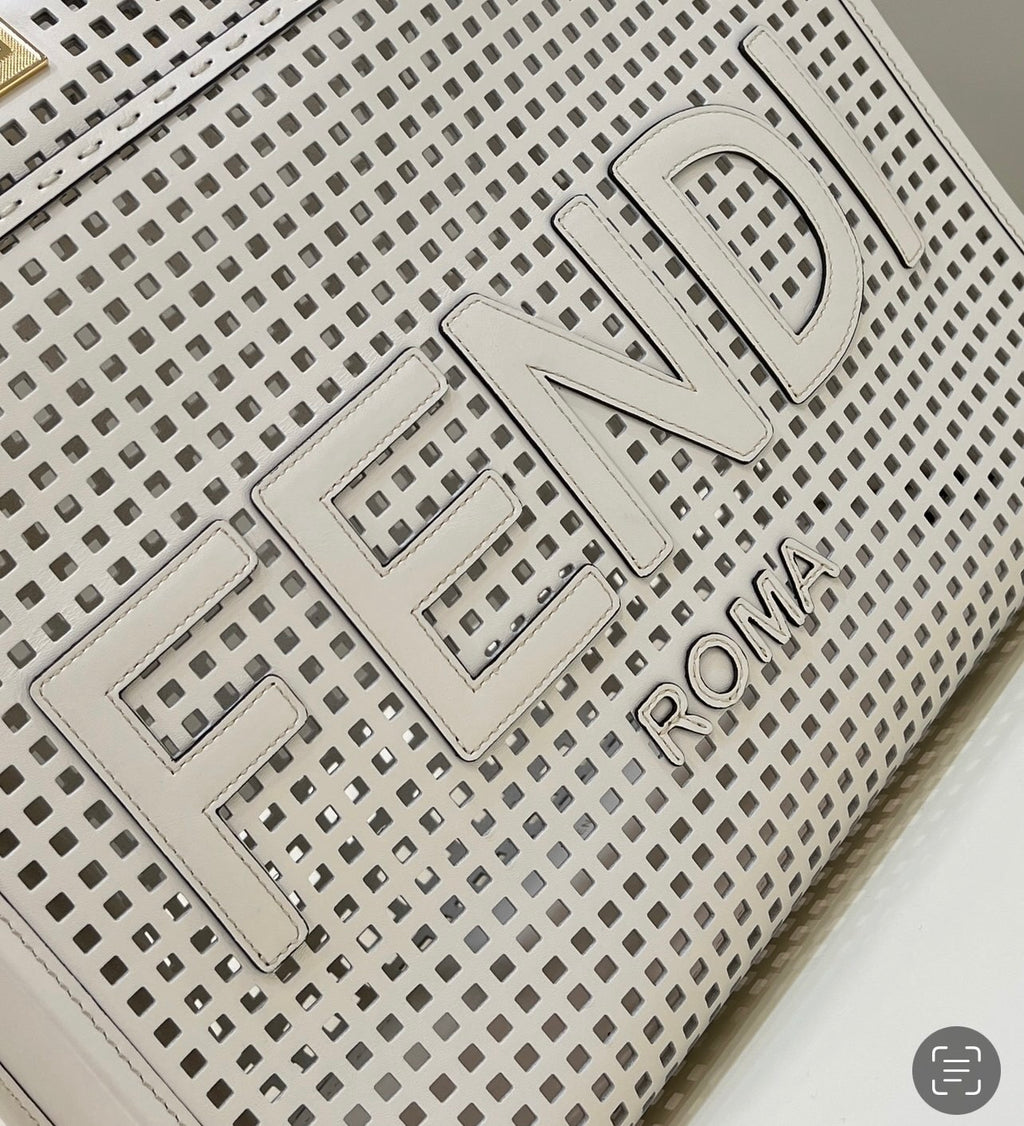 FENDI Sunshine Medium Tote Bag