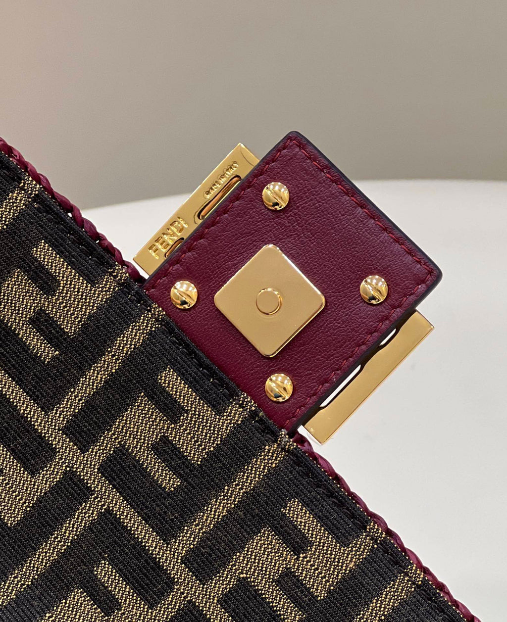 FENDI Raffia Baguette Bag