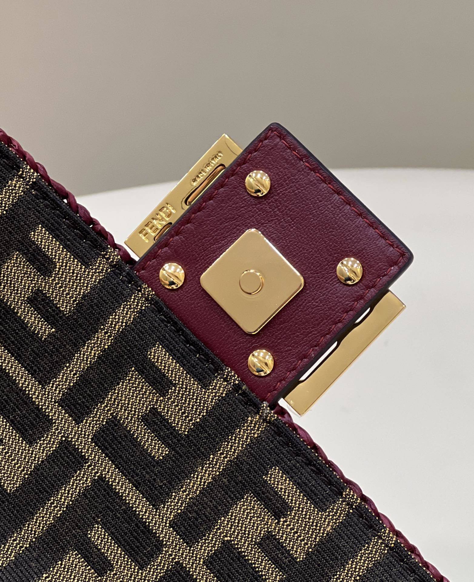 FENDI Raffia Baguette Bag