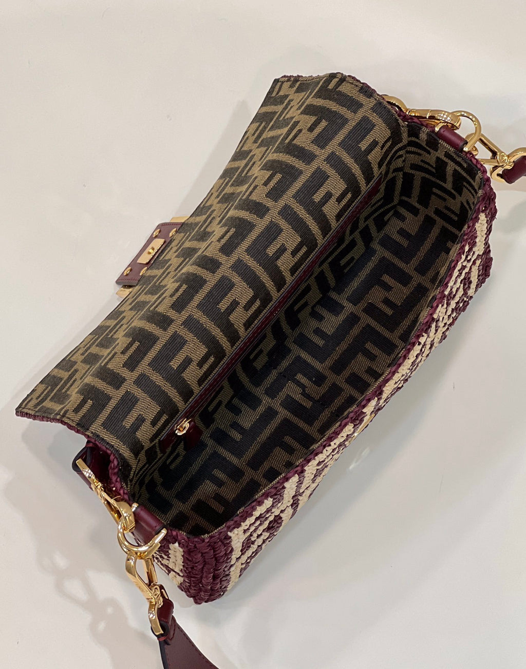FENDI Raffia Baguette Bag