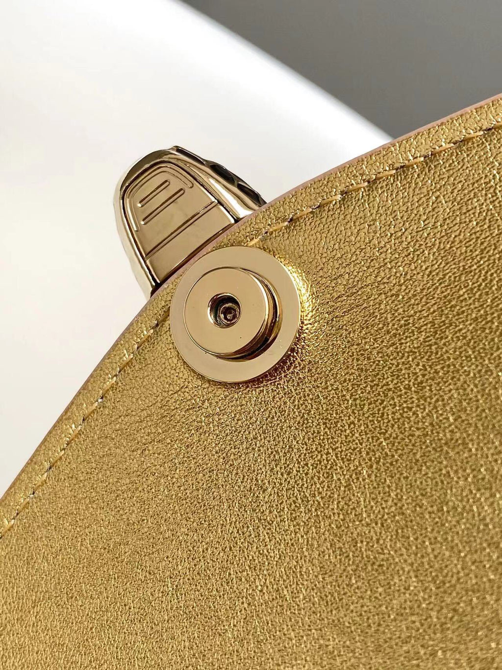 BVLGARI Serpenti Forever Chain Wallet