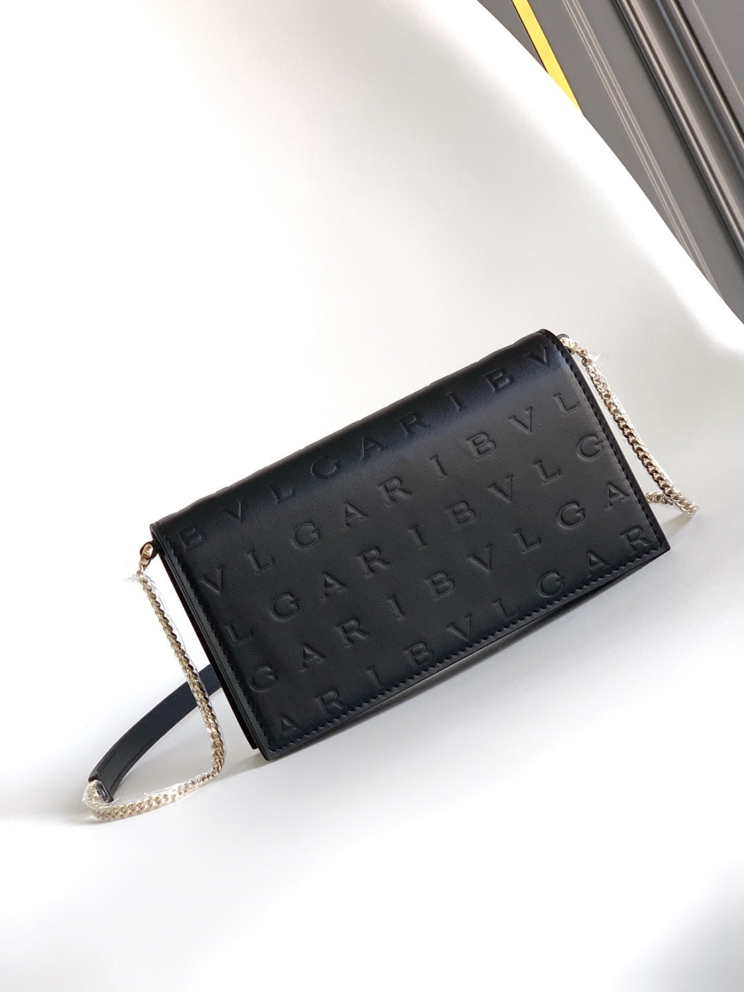 BVLGARI Logo Chain Wallet