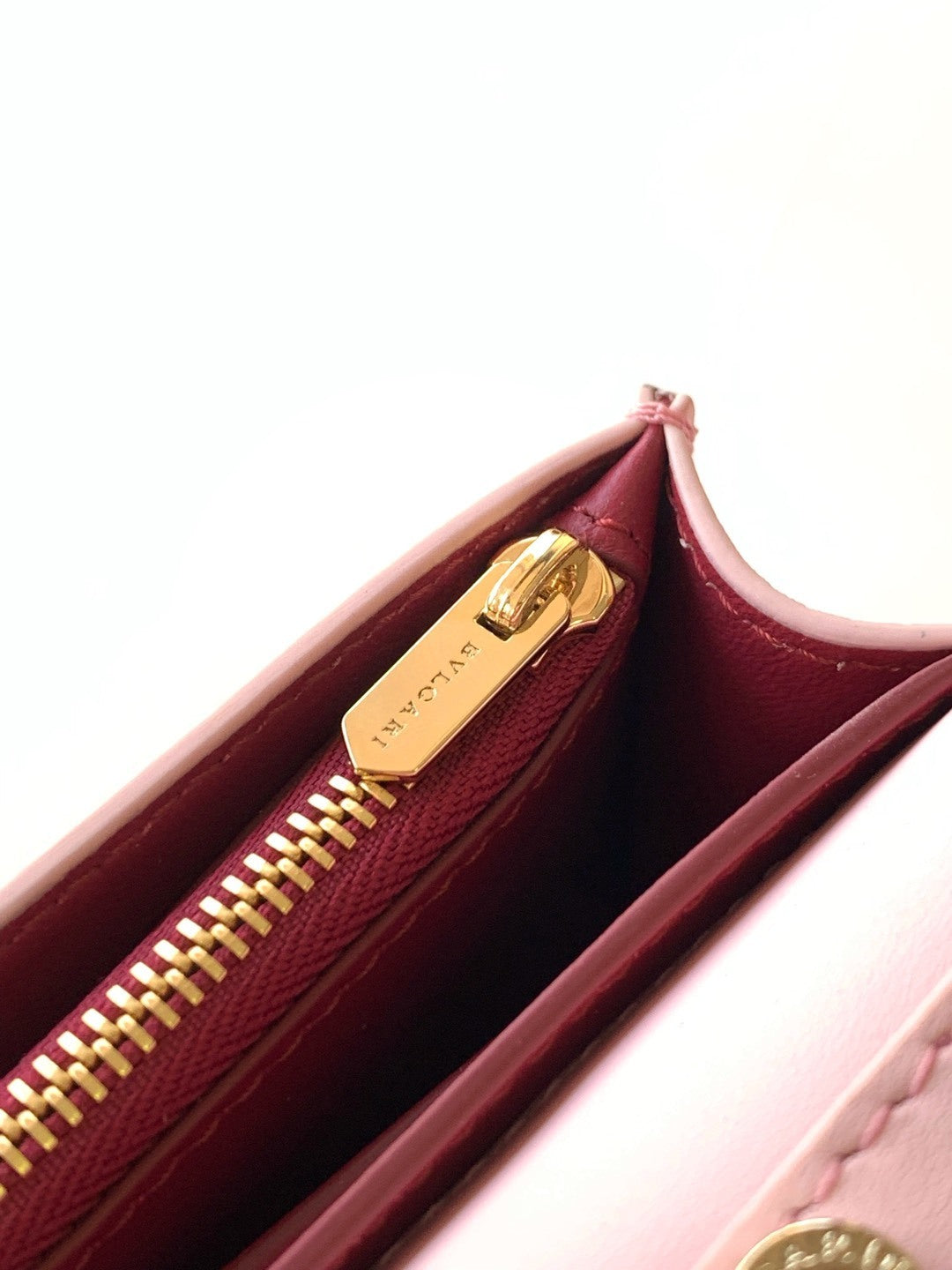 BVLGARI Logo Chain Wallet