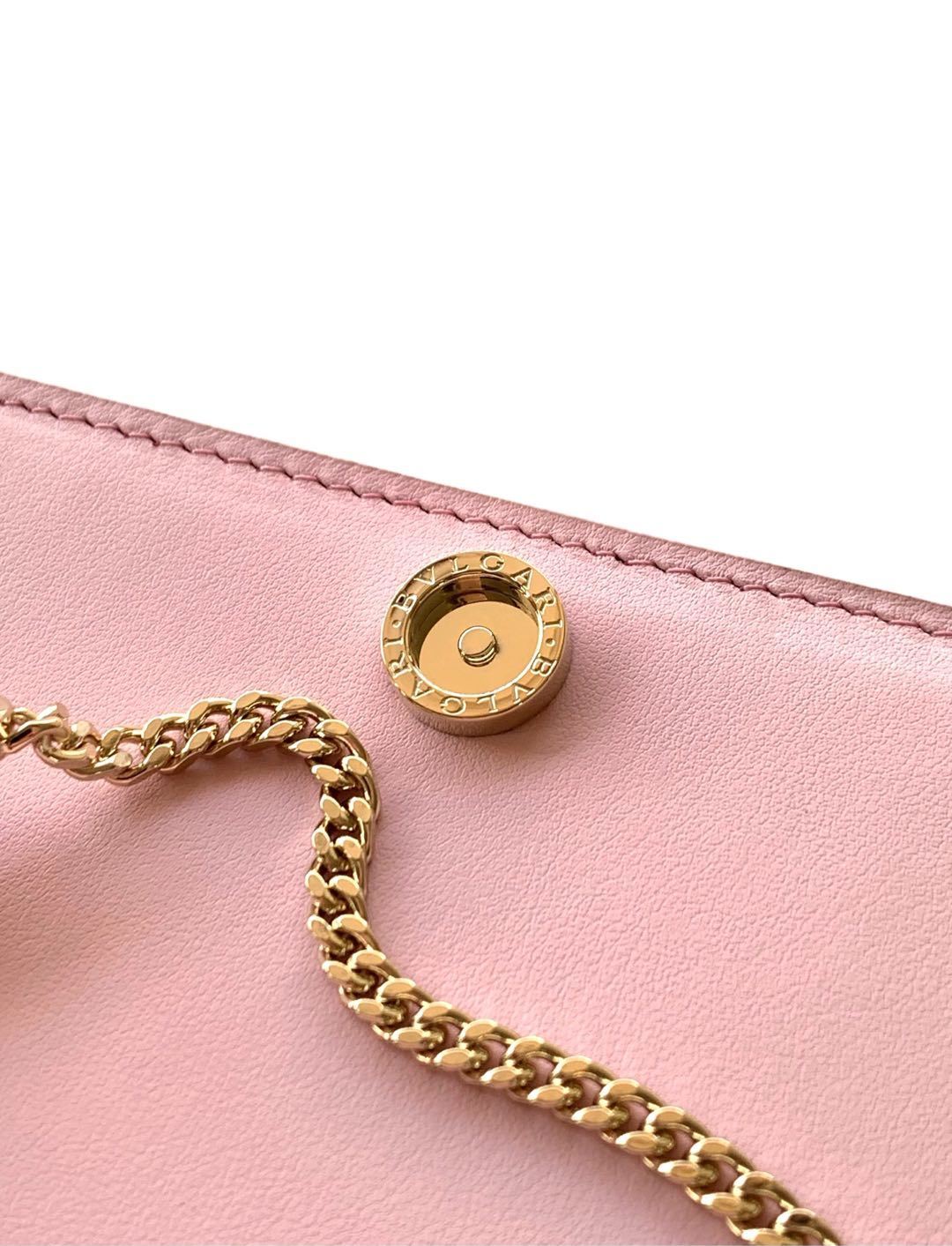 BVLGARI Logo Chain Wallet