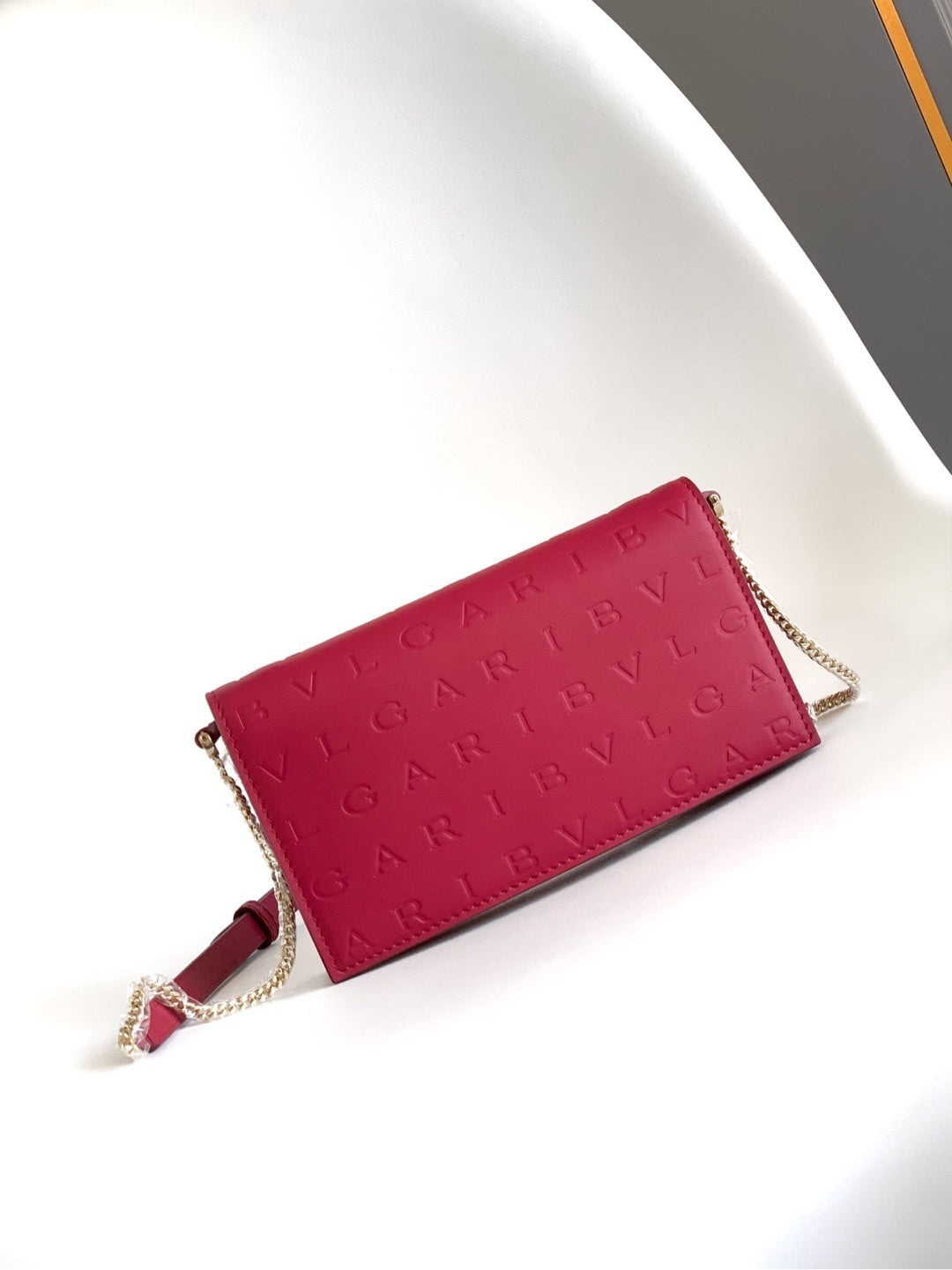 BVLGARI Logo Chain Wallet