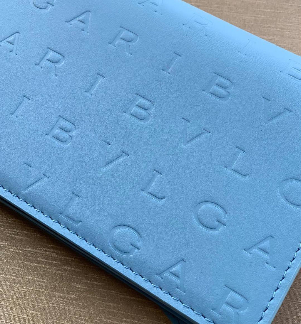 BVLGARI Logo Chain Wallet