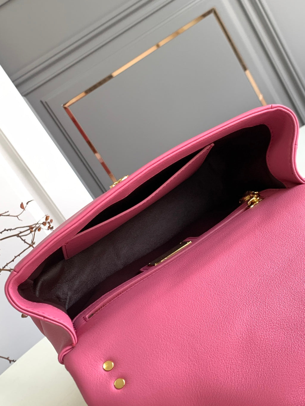 BVLGARI Serpenti Cabochon Shoulder Bag