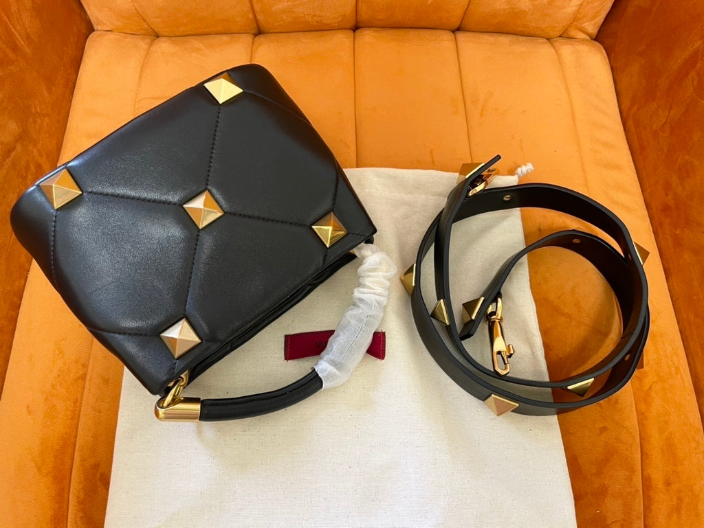 VALENTINO Rockstud Bucket Bag – Mini
