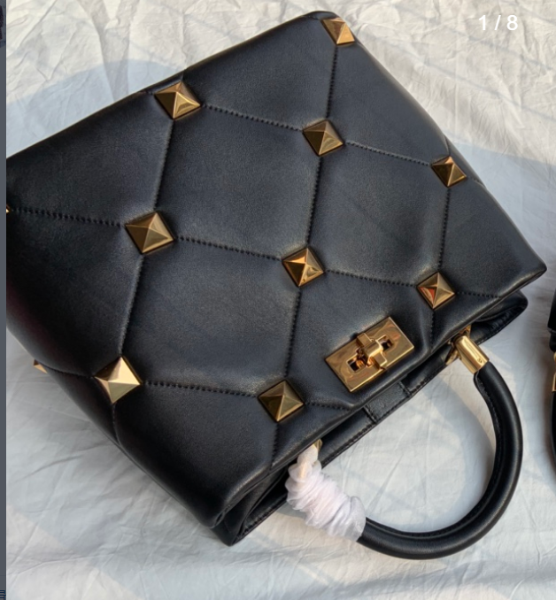 VALENTINO Rockstud Bucket Bag – Large