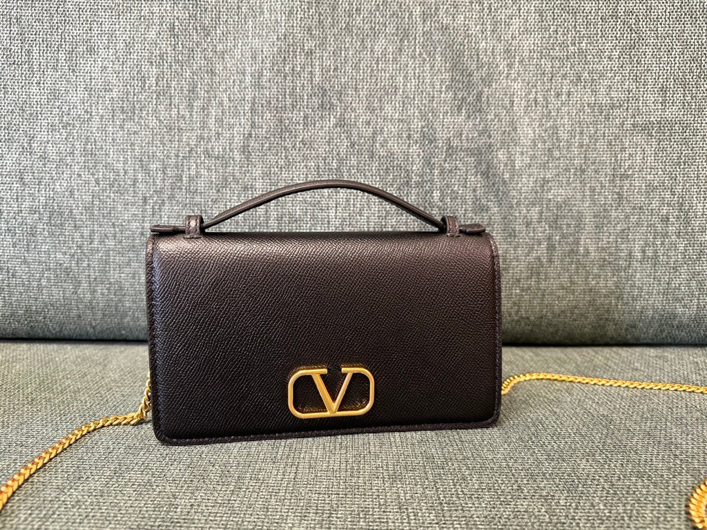 VALENTINO Garavani VRing Chain Wallet