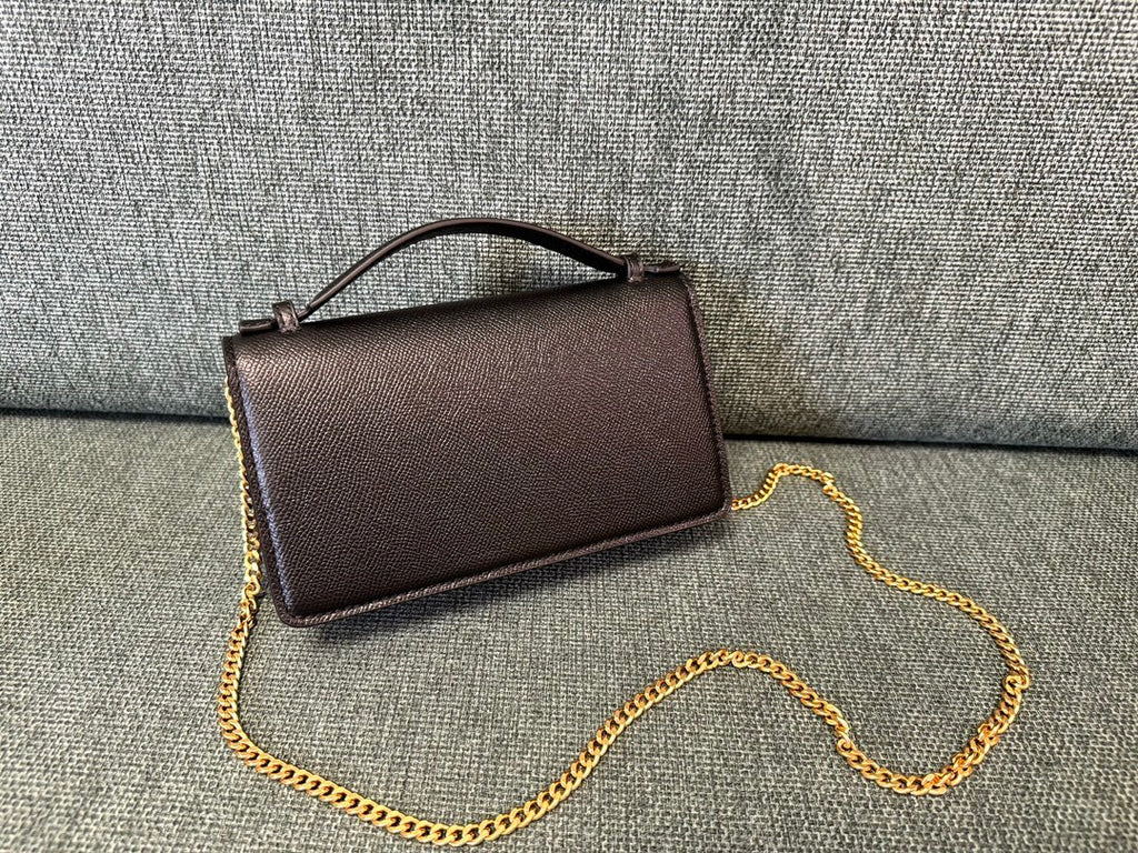 VALENTINO Garavani VRing Chain Wallet