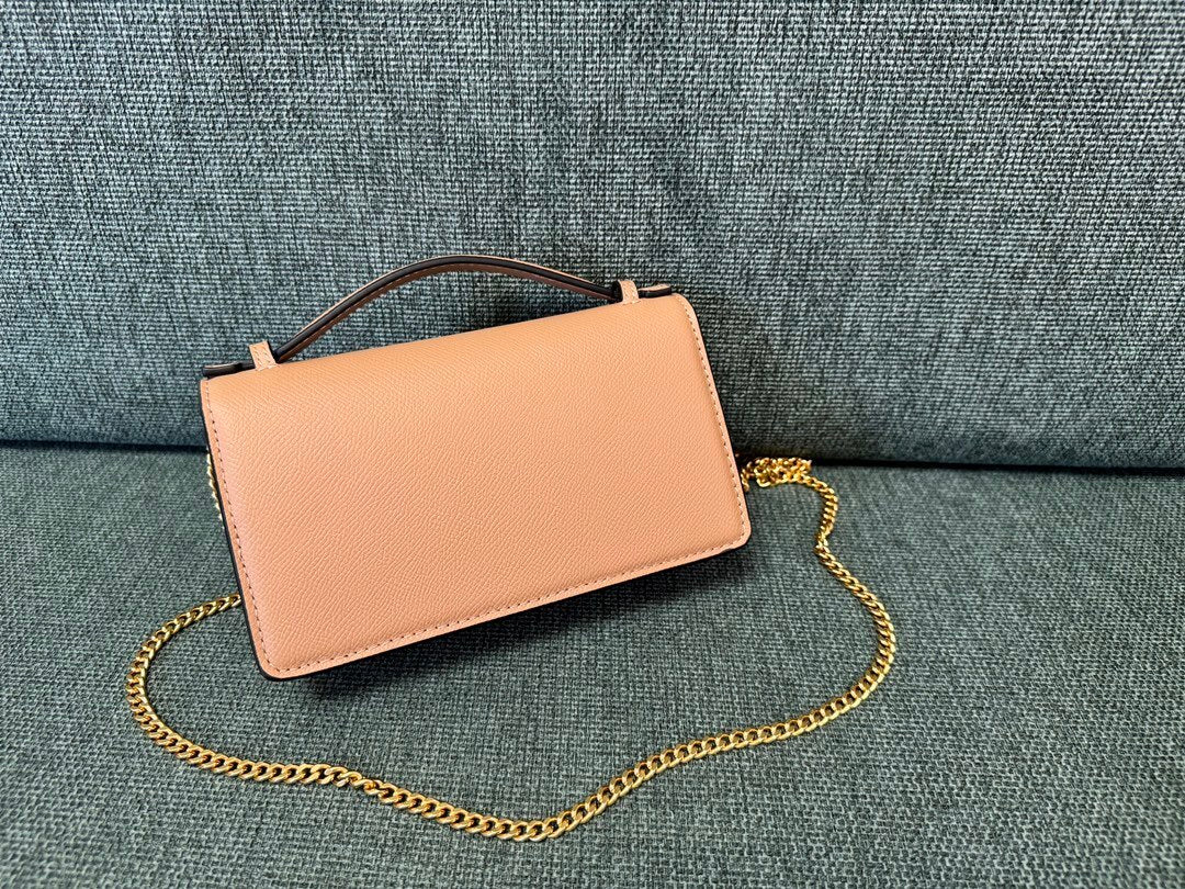 VALENTINO Garavani VRing Chain Wallet