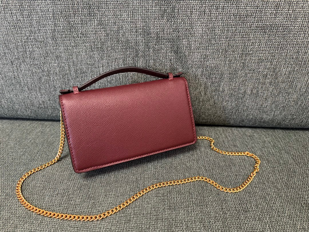 VALENTINO Garavani VRing Chain Wallet