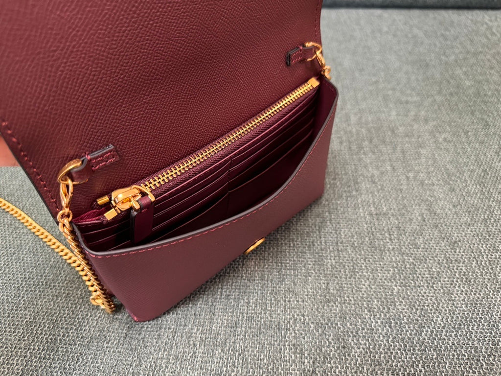 VALENTINO Garavani VRing Chain Wallet