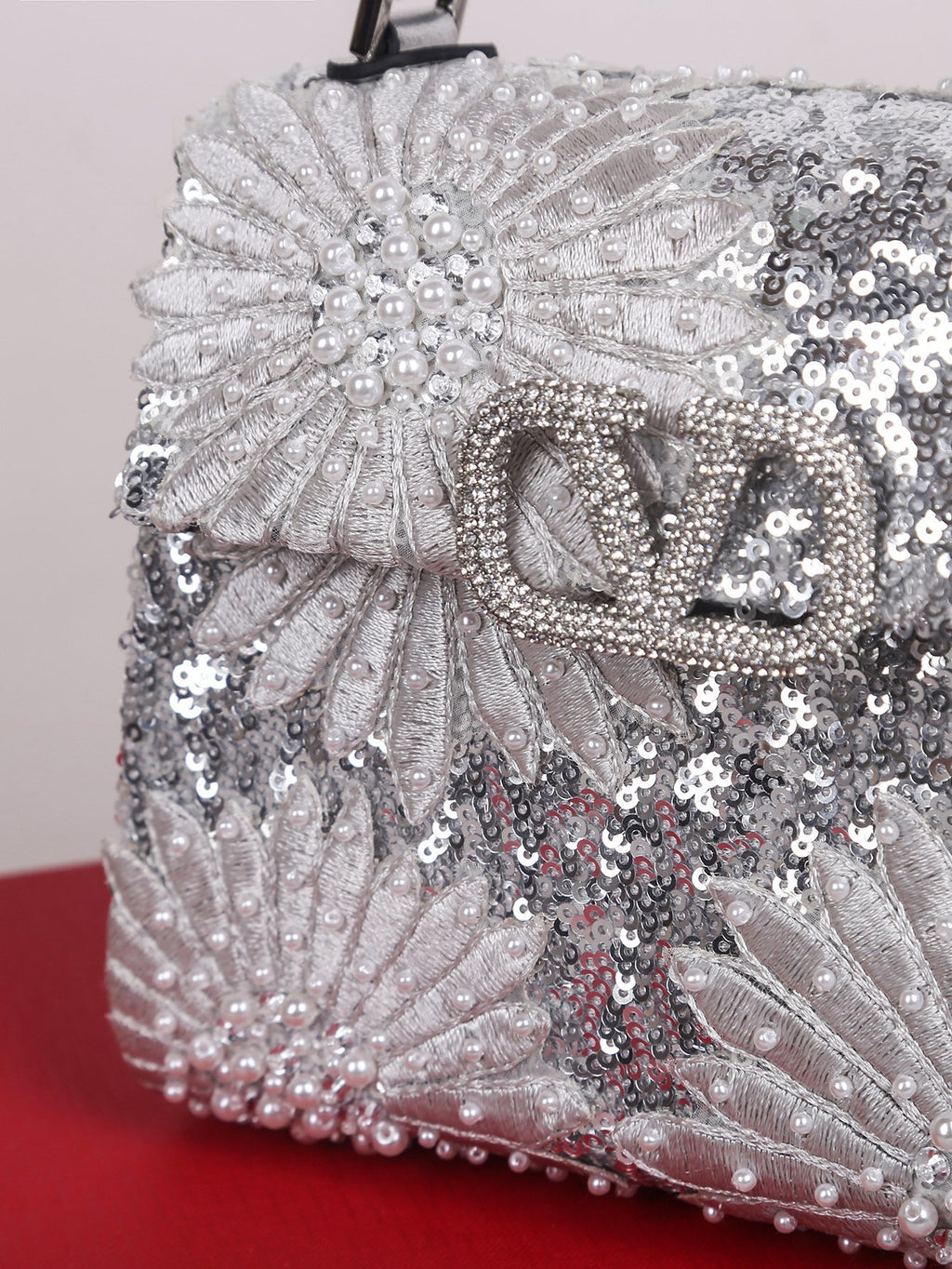 VALENTINO Garavani VSLING 3D Embroidered Mini Bag