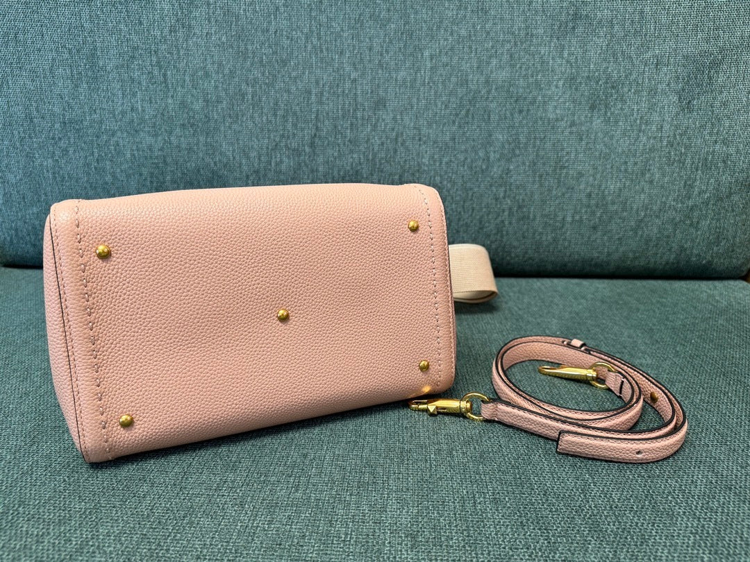 VALENTINO VLogo Signature Calfskin Handbag