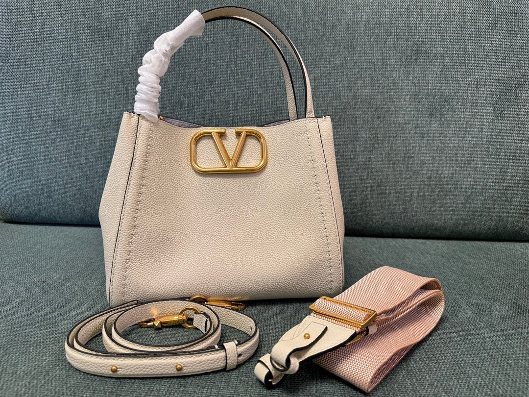 VALENTINO VLogo Signature Calfskin Handbag