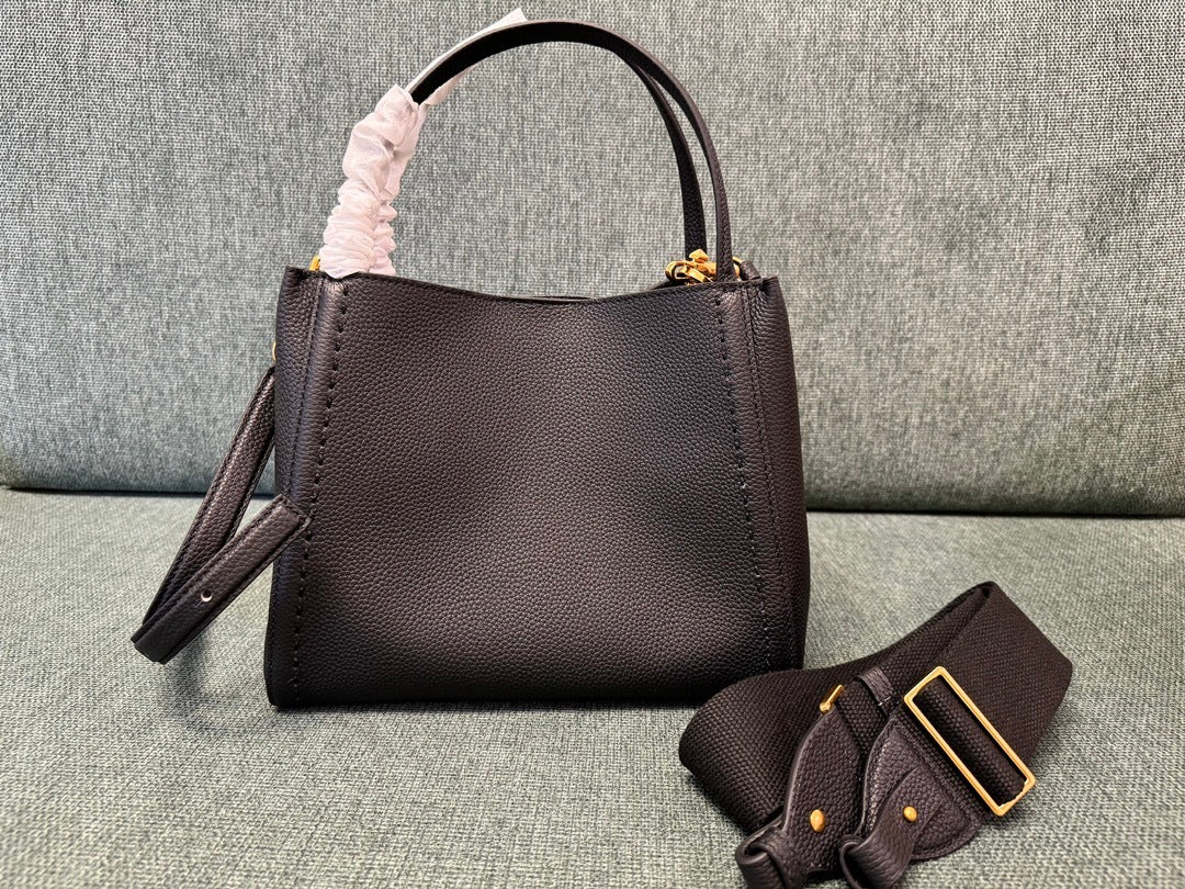 VALENTINO VLogo Signature Calfskin Handbag