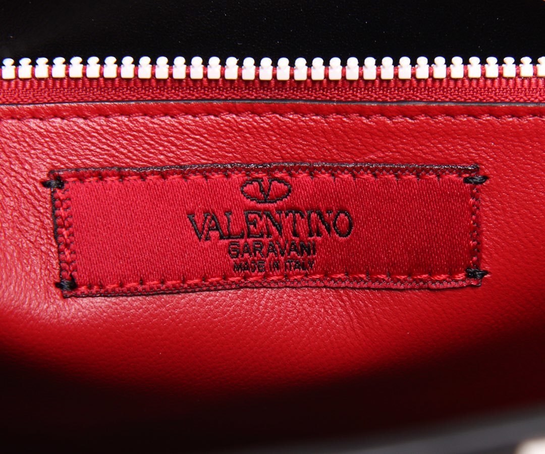 VALENTINO Garavani Rockstud Spike Handbag