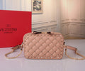 VALENTINO Garavani Rockstud Spike Box Bag