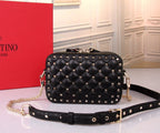 VALENTINO Garavani Rockstud Spike Box Bag