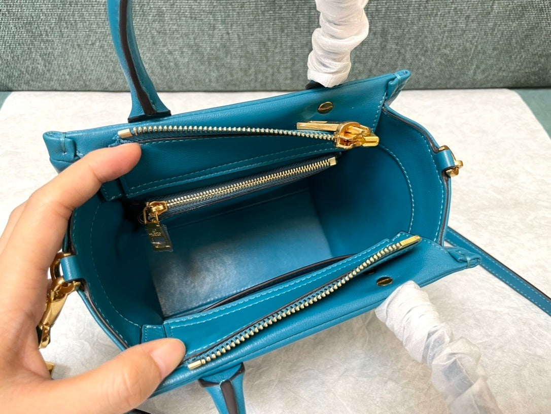 VALENTINO Garavani One Stud Lambskin Handbag