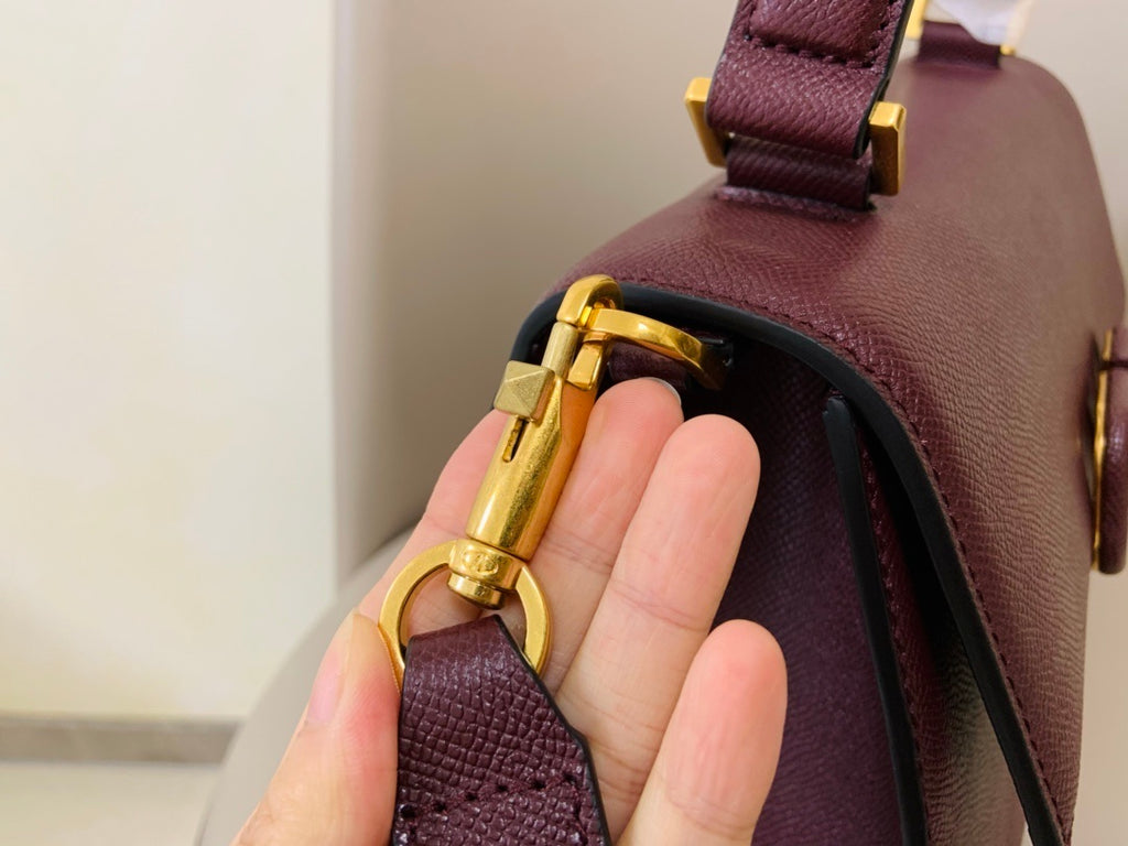 VALENTINO Garavani VSLING Palm-Grain Calfskin Large Top Handle Bag