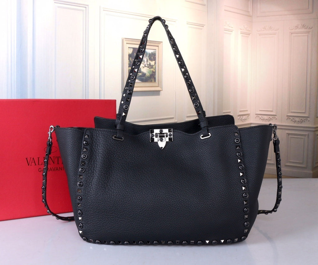 VALENTINO Classic Horizontal Shoulder Bag Large
