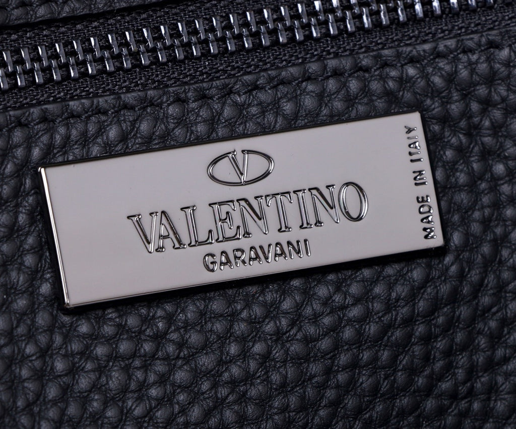 VALENTINO Classic Horizontal Shoulder Bag Large