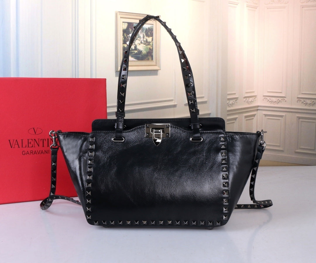VALENTINO Classic Horizontal Shoulder Bag