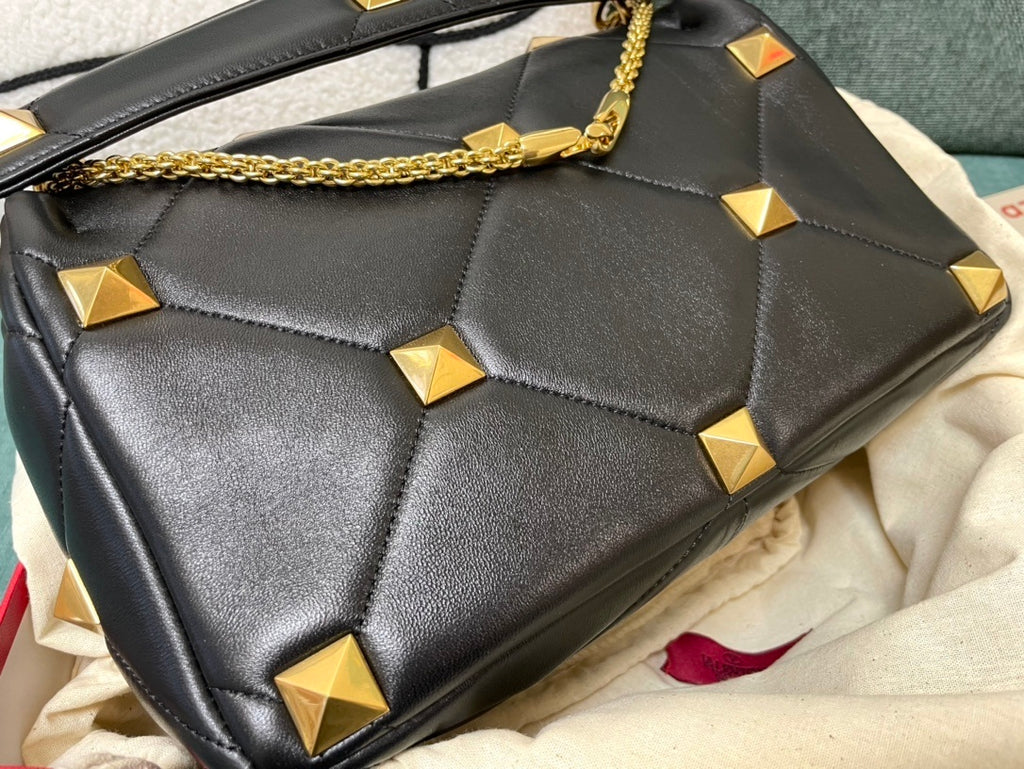VALENTINO Garavani Roman Stud Lambskin Chain Bag