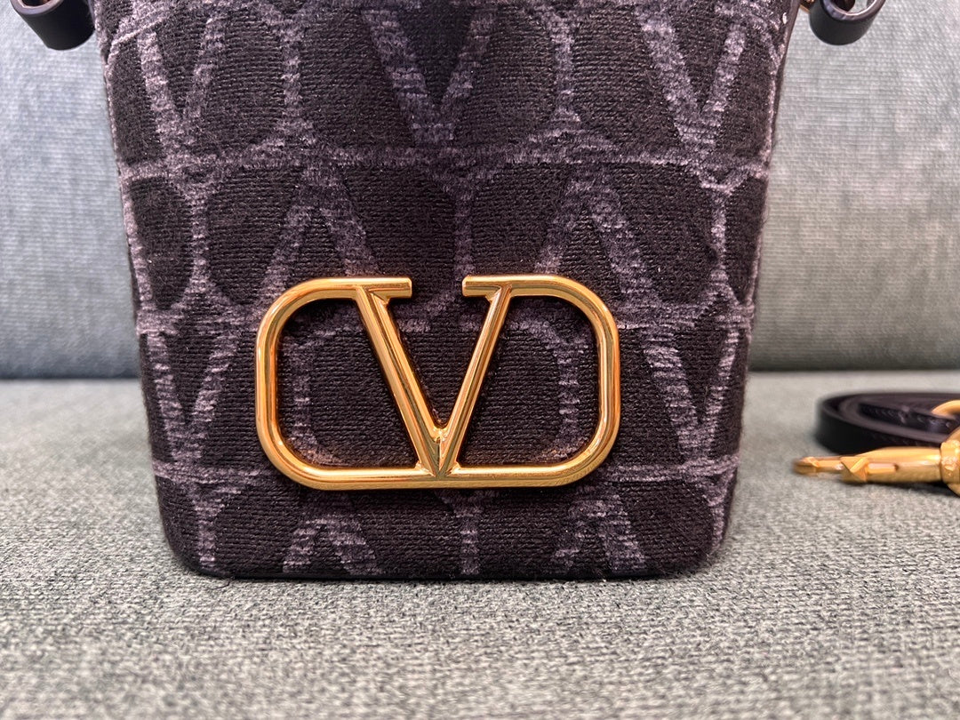 VALENTINO Garavani VLOGO Signature Embroidered Mini Bucket Bag