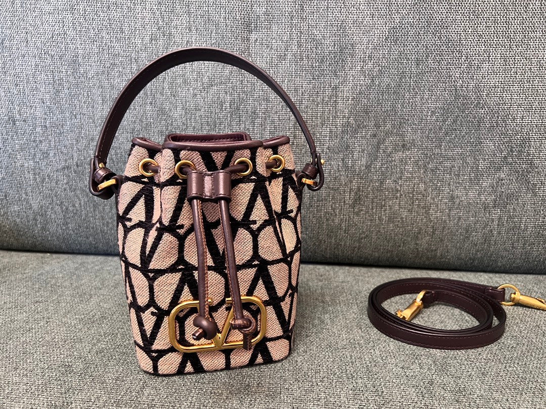 VALENTINO Garavani VLOGO Signature Embroidered Mini Bucket Bag