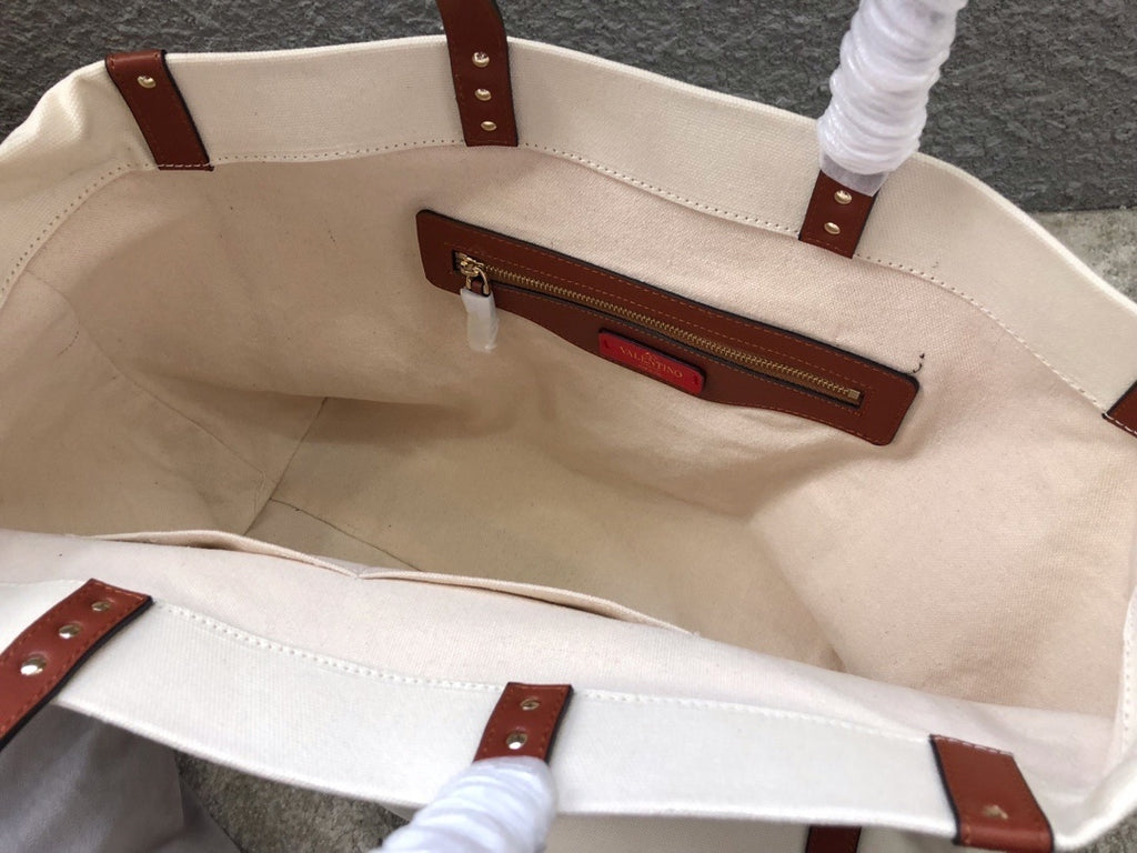 VALENTINO VLTN Logo Printed Tote Bag