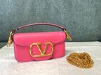 VALENTINO Garavani VLogo Signature Chain Wallet