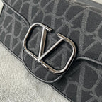 VALENTINO VLogo Signature Calfskin Shoulder Bag