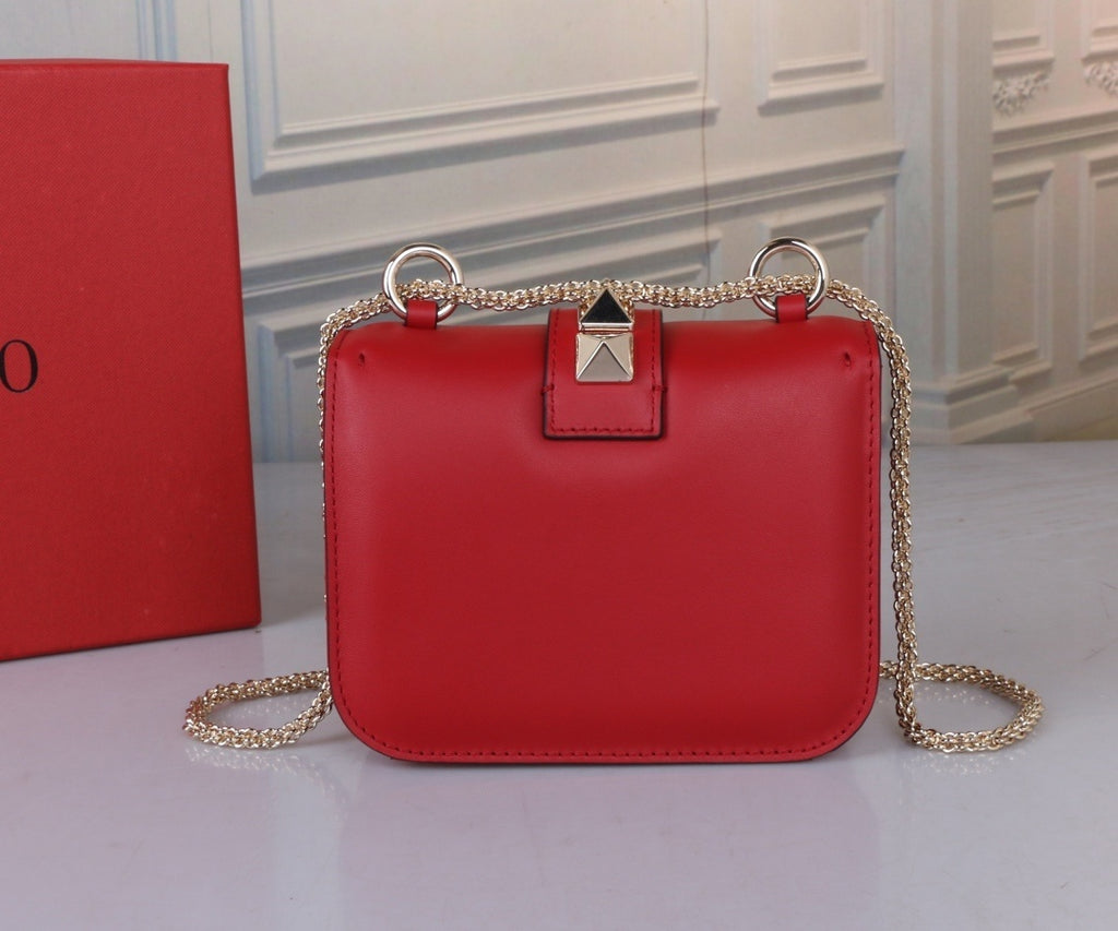 VALENTINO Classic Calfskin Chain Shoulder Bag