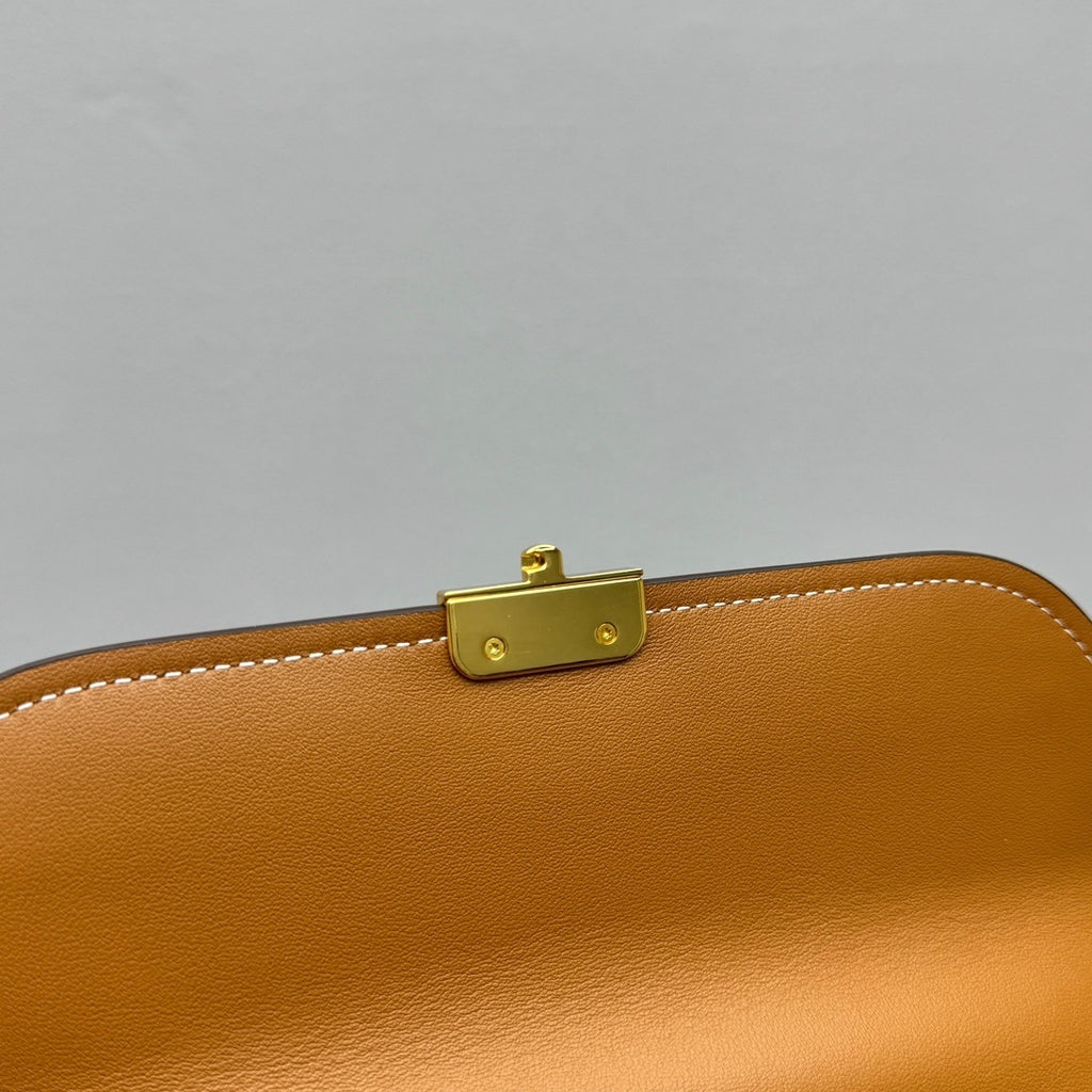 MIU MIU Leather Baguette Bag
