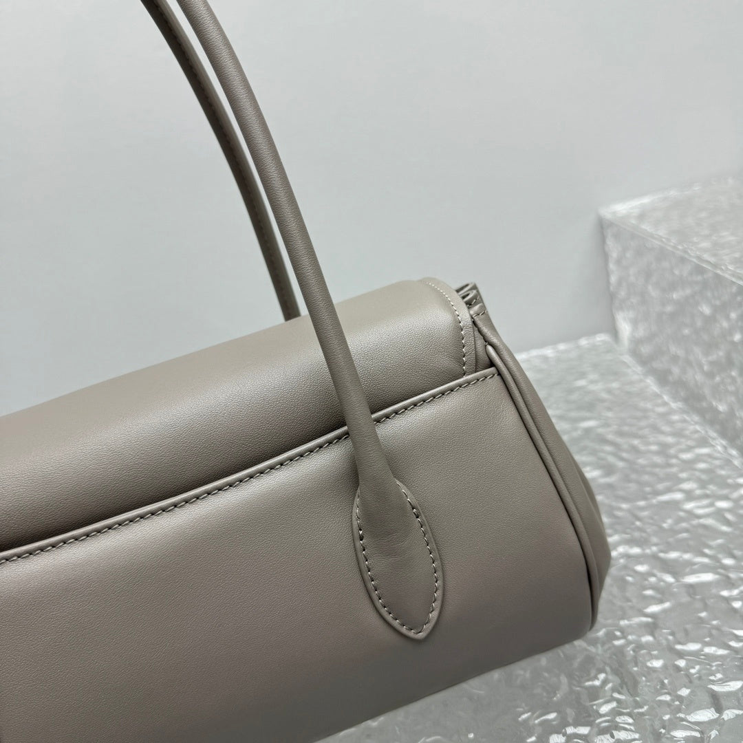 MIU MIU Leather Baguette Bag