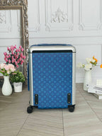 LOUIS VUITTON Horizon Monogram Trolley