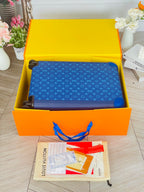 LOUIS VUITTON Horizon Monogram Trolley