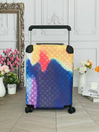 LOUIS VUITTON Horizon Monogram Trolley