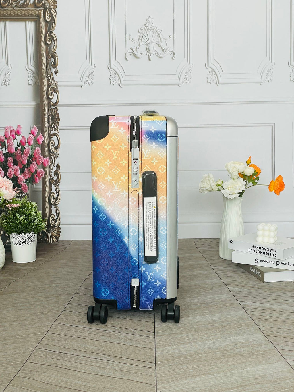 LOUIS VUITTON Horizon Monogram Trolley